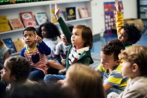 Leia mais sobre o artigo Educar Para Incluir: Oficinas Gratuitas Ajudam Crianças com Dificuldades de Aprendizado